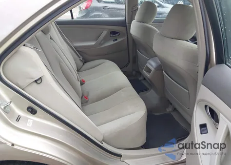 2009 Toyota Camry z USA, uszkodzony, nr VIN 4T1BE46K89U865987